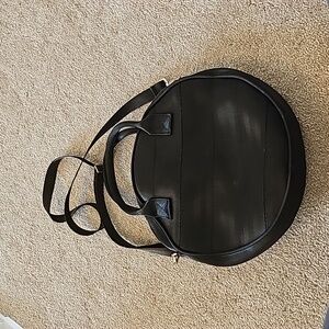 Harvey's Seatbelt Black Circle Bag